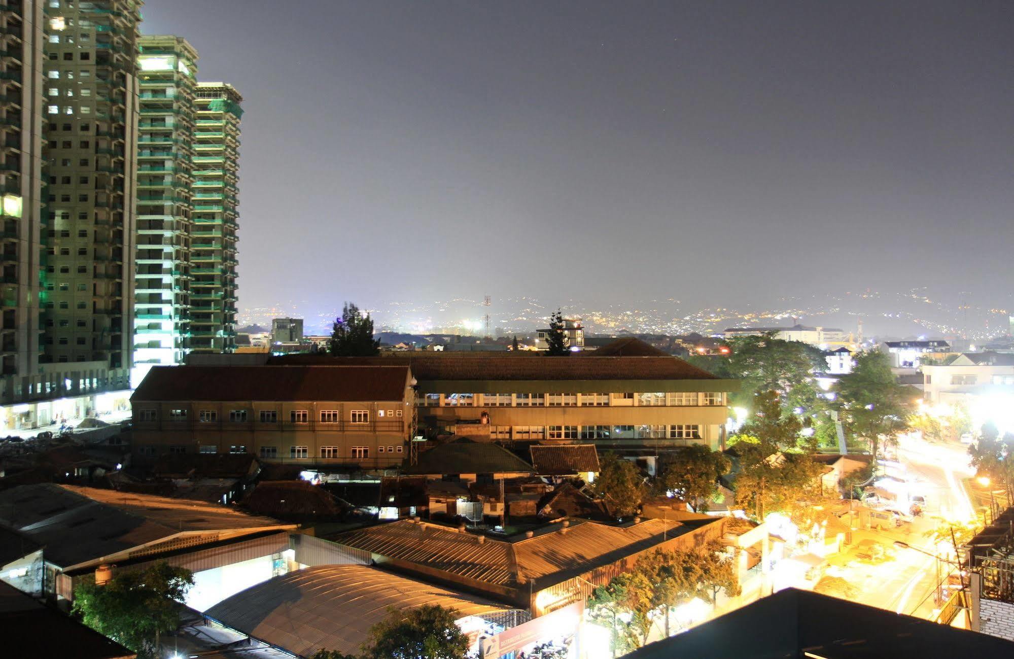 Sentra Inn Bandung Dış mekan fotoğraf